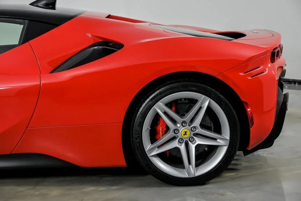 2021 Ferrari SF90 Stradale - Image 9 of 20