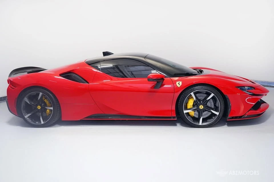 2021 Ferrari SF90 Stradale - Image 7 of 19