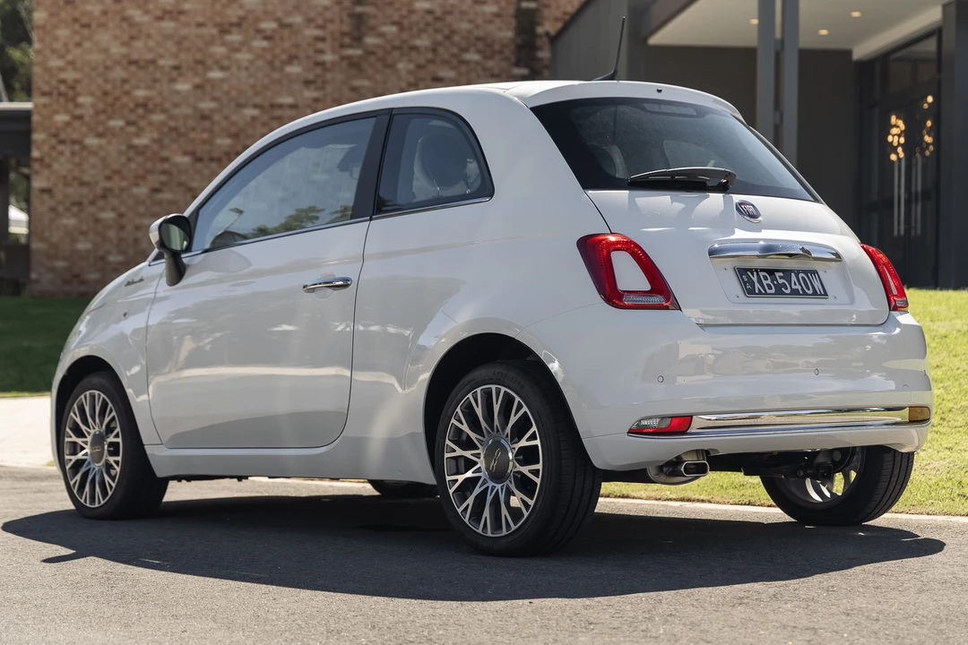 2021 Fiat 500 - Image 5 of 31