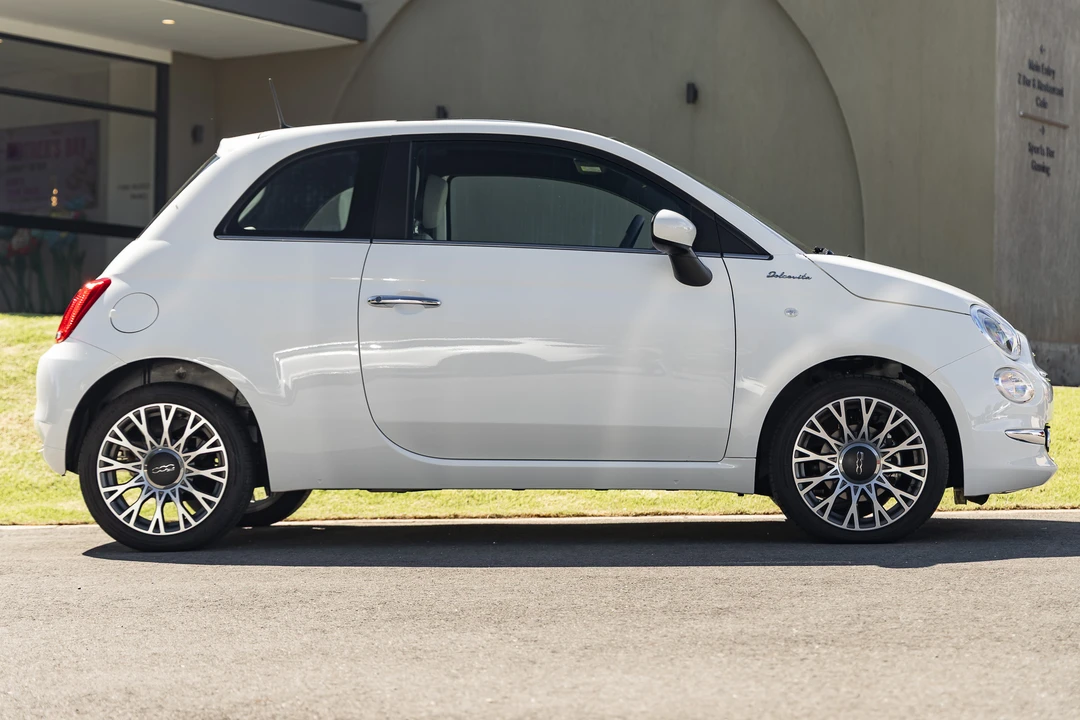 2021 Fiat 500 - Image 8 of 31