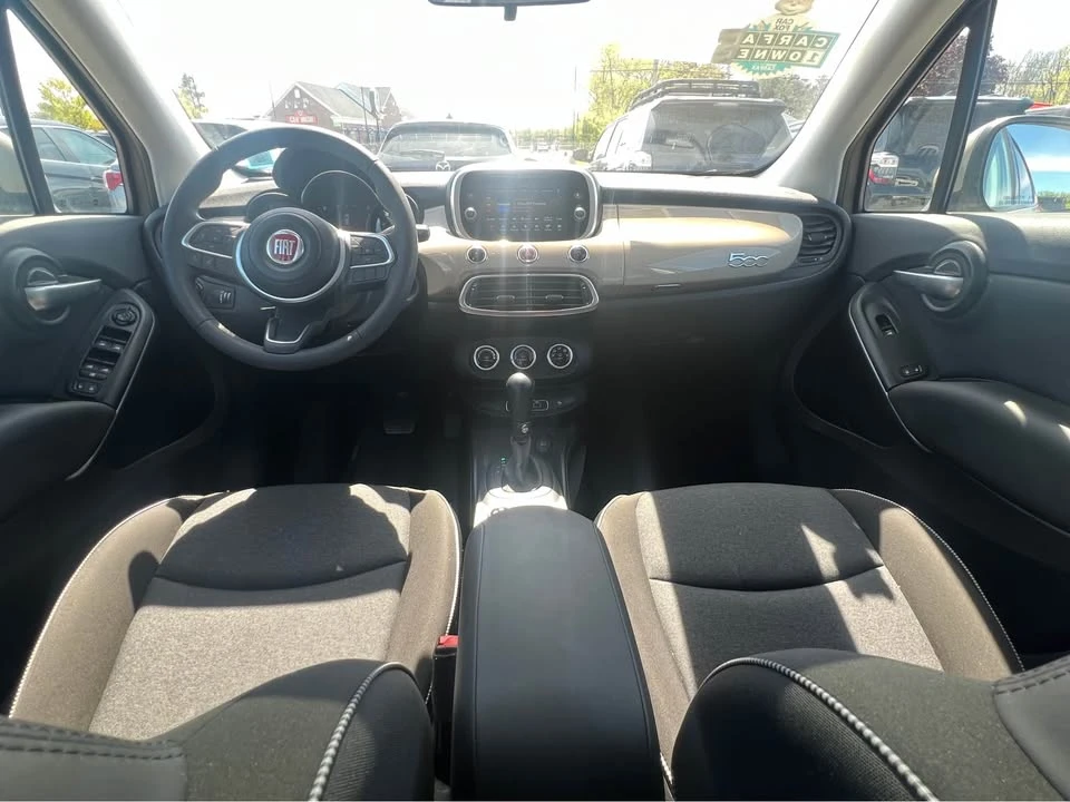 2021 Fiat 500 - Image 2 of 9