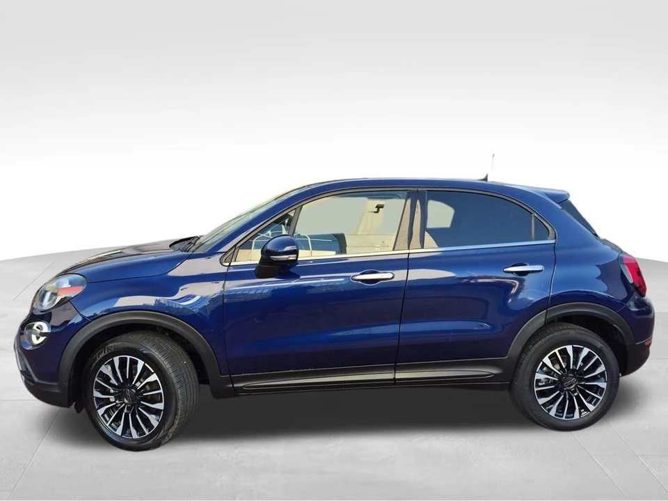 2021 Fiat 500 - Image 2 of 12