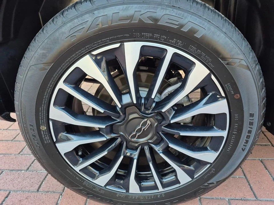 2021 Fiat 500 - Image 8 of 12