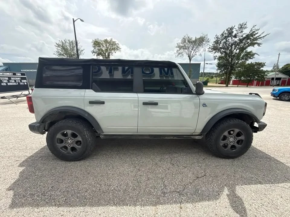 2021 Ford Bronco 6th Gen - Image 2 of 14