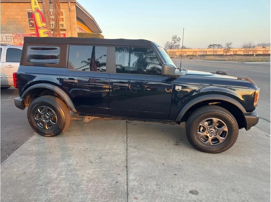2021 Ford Bronco 6th Gen - Image 4 of 14