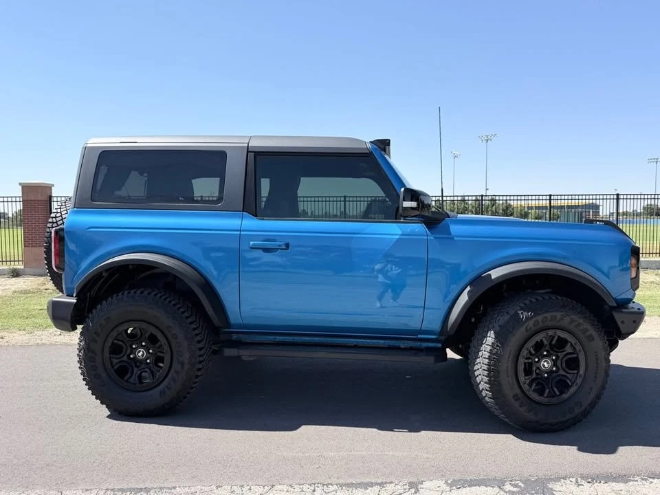 2021 Ford Bronco 6th Gen - Image 2 of 15