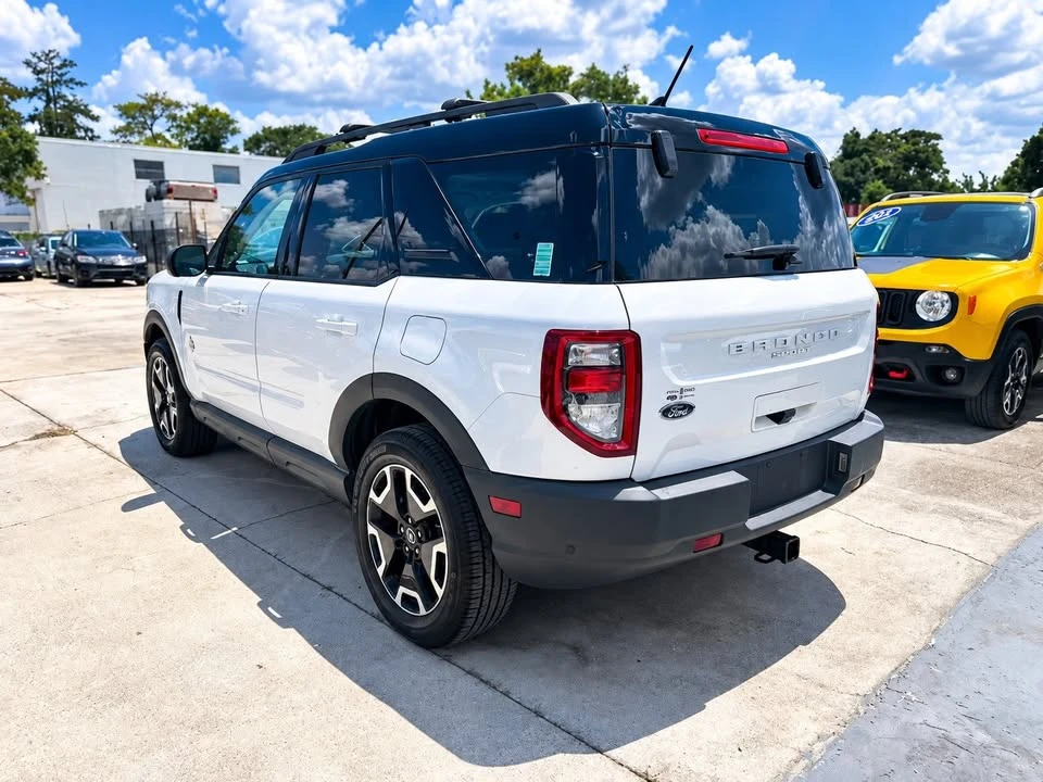 2021 Ford Bronco 6th Gen - Image 4 of 17