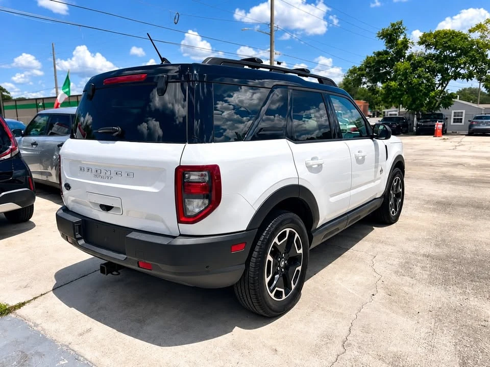 2021 Ford Bronco 6th Gen - Image 6 of 17