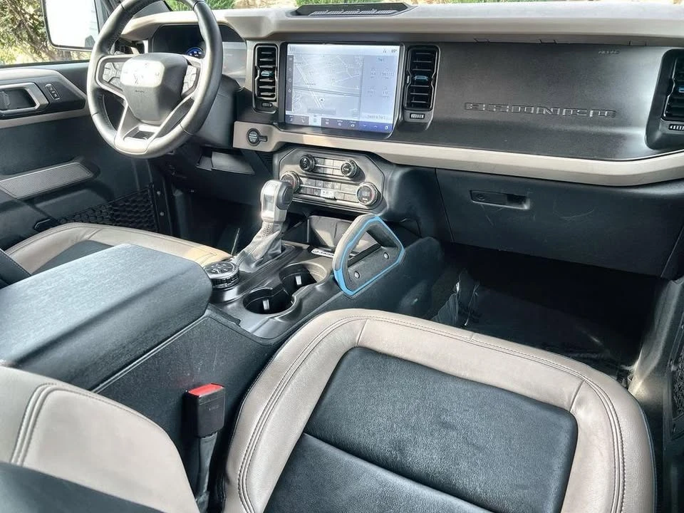2021 Ford Bronco 6th Gen - Image 8 of 11