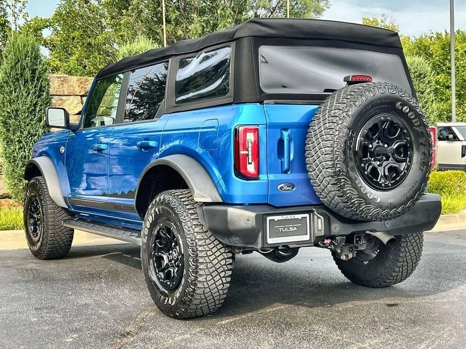 2021 Ford Bronco 6th Gen - Image 3 of 11