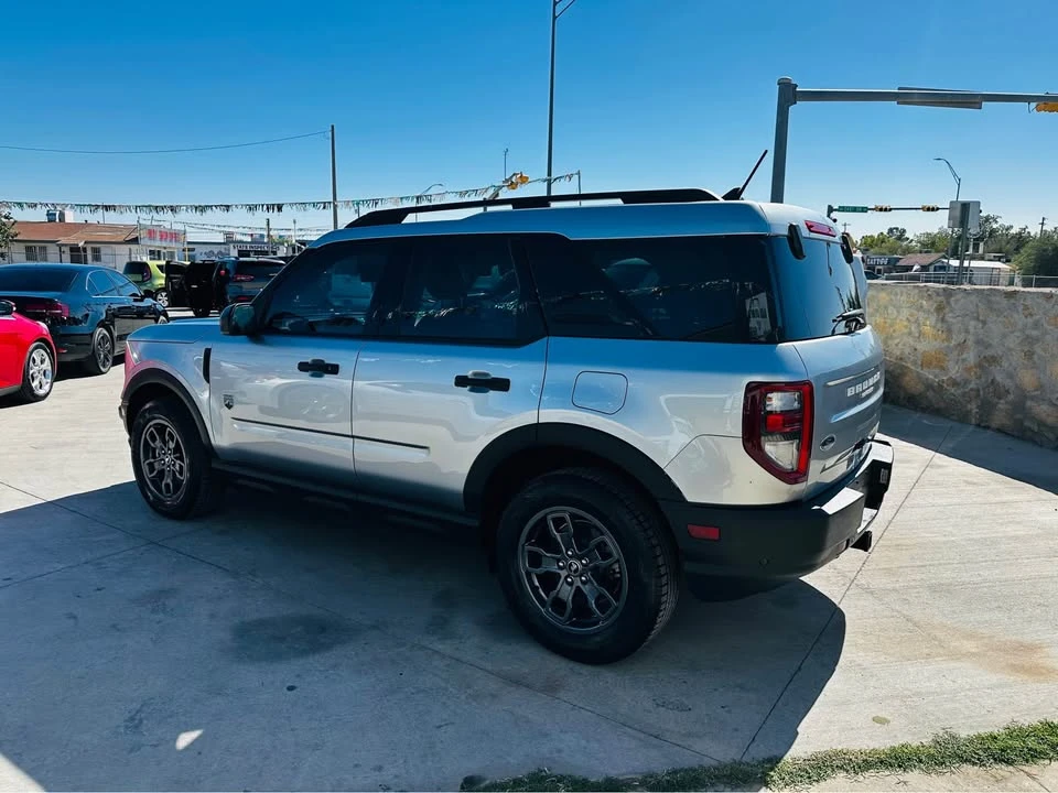 2021 Ford Bronco 6th Gen - Image 4 of 11