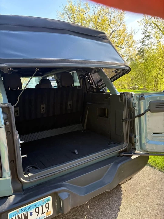 2021 Ford Bronco 6th Gen - Image 10 of 10