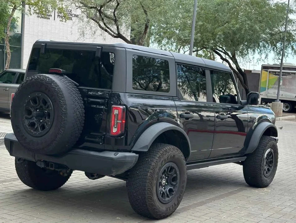 2021 Ford Bronco 6th Gen - Image 9 of 11