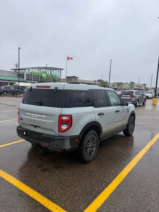 2021 Ford Bronco 6th Gen - Image 5 of 12