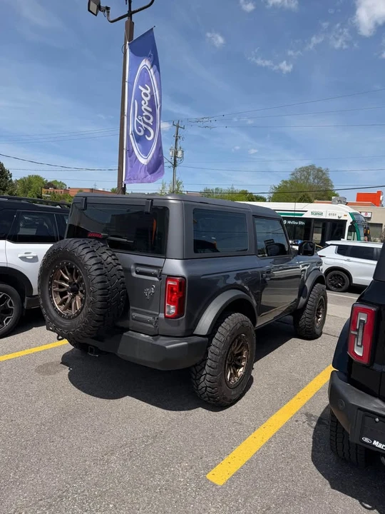 2021 Ford Bronco 6th Gen - Image 2 of 5
