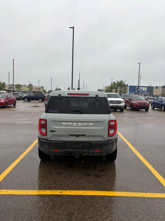 2021 Ford Bronco 6th Gen - Image 4 of 12