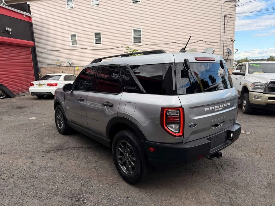 2021 Ford Bronco 6th Gen - Image 6 of 13