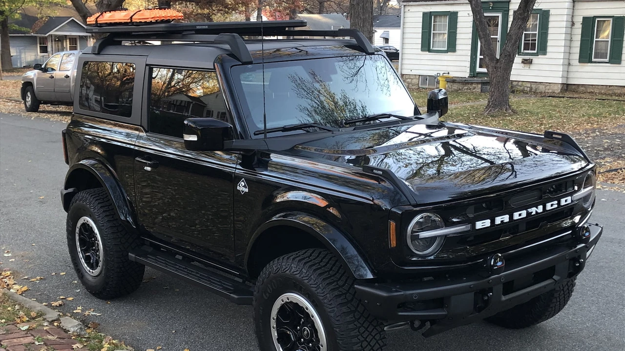 2021 Ford Bronco 6th Gen - Image 13 of 13