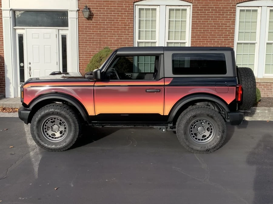 2021 Ford Bronco 6th Gen - Image 2 of 8