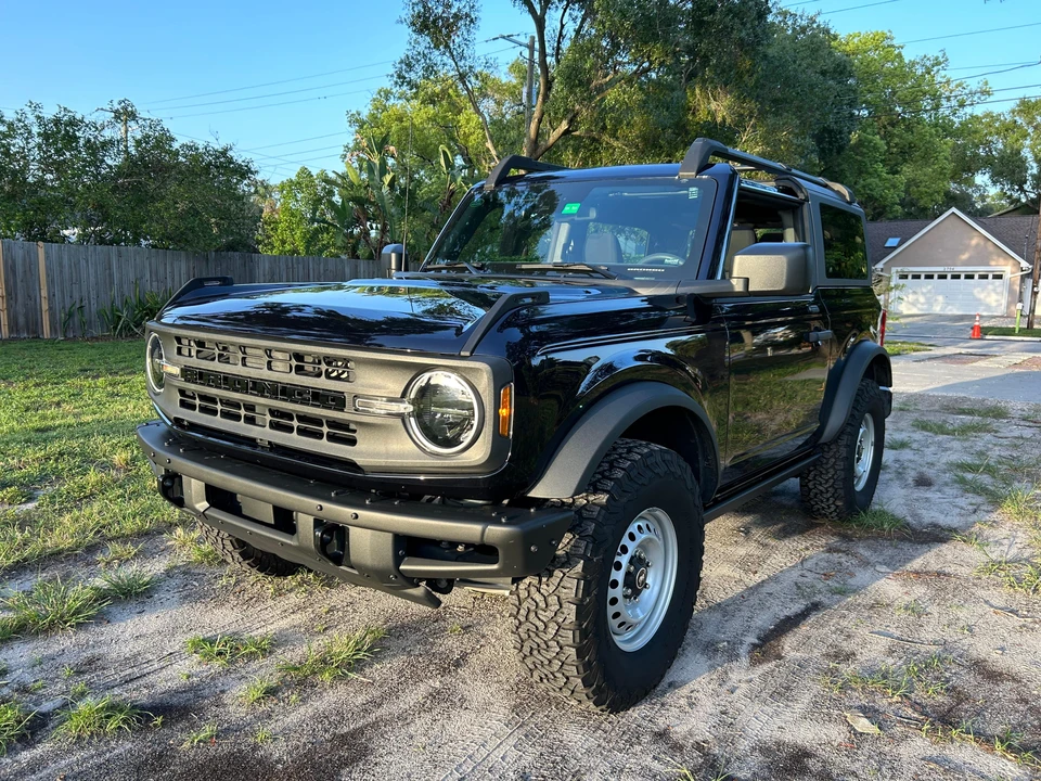 2021 Ford Bronco 6th Gen - Image 9 of 31