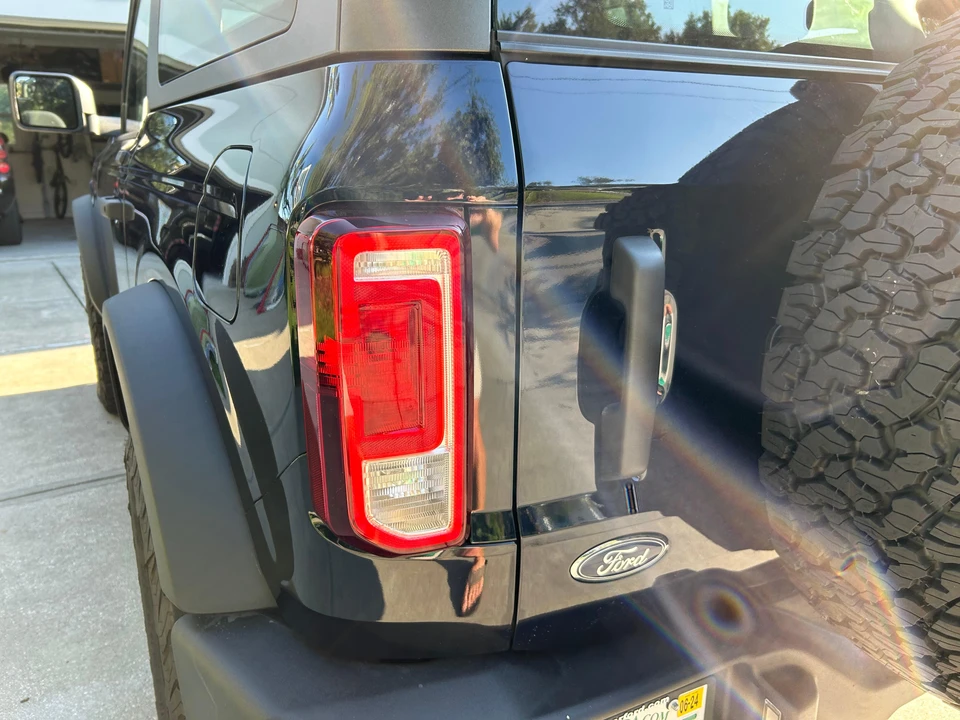 2021 Ford Bronco 6th Gen - Image 30 of 31