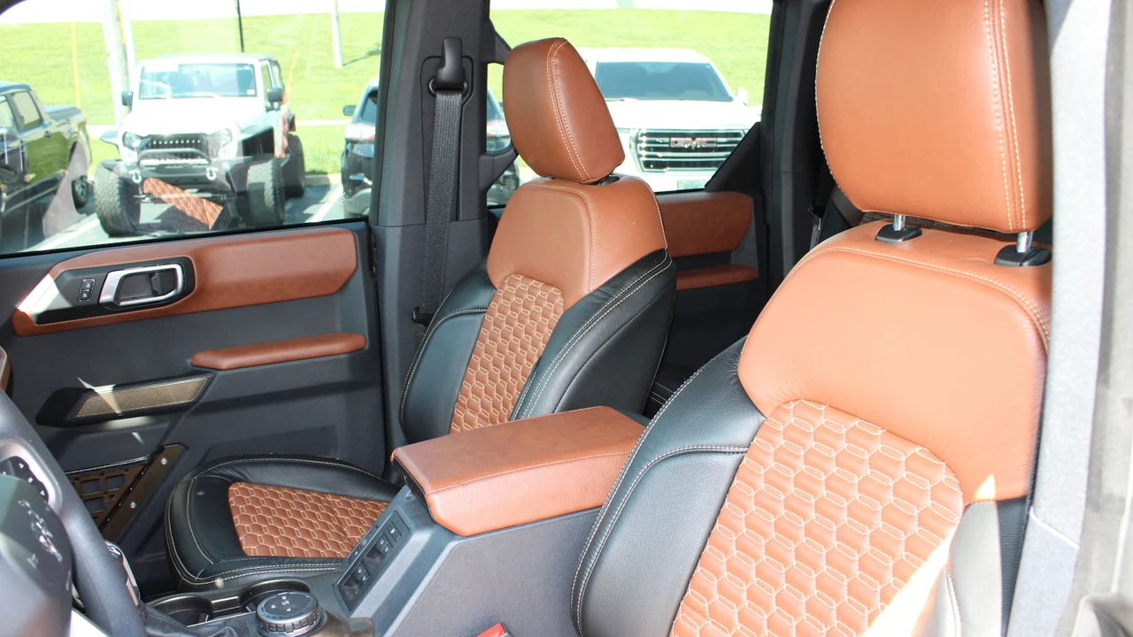 2021 Ford Bronco 6th Gen - Image 5 of 18