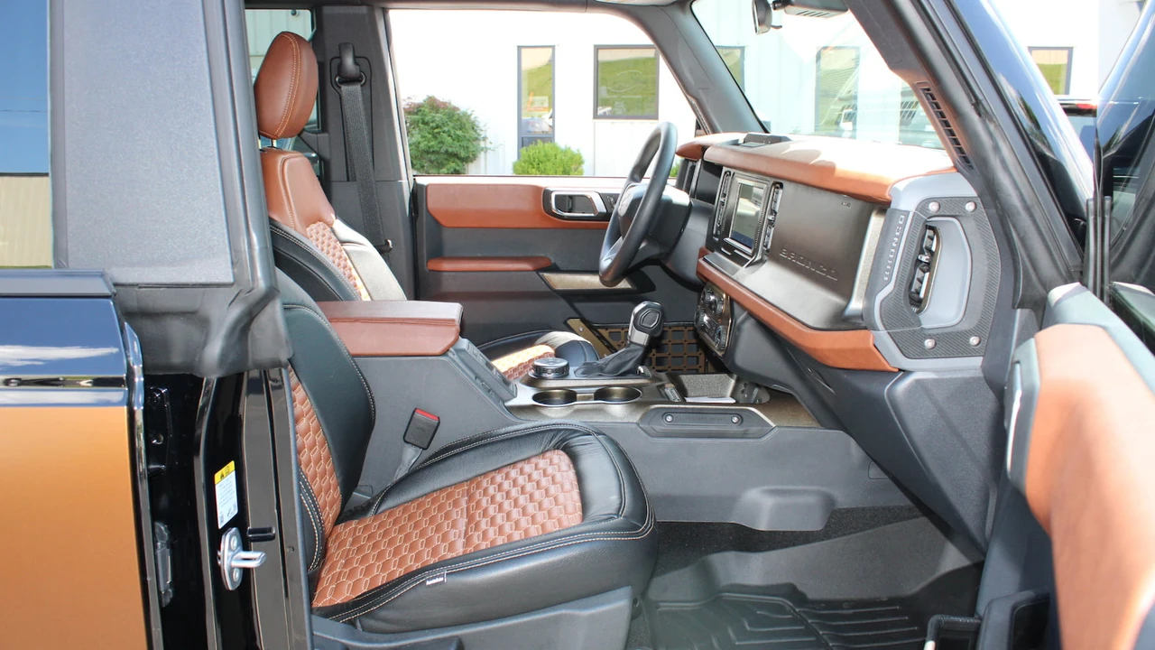 2021 Ford Bronco 6th Gen - Image 7 of 18
