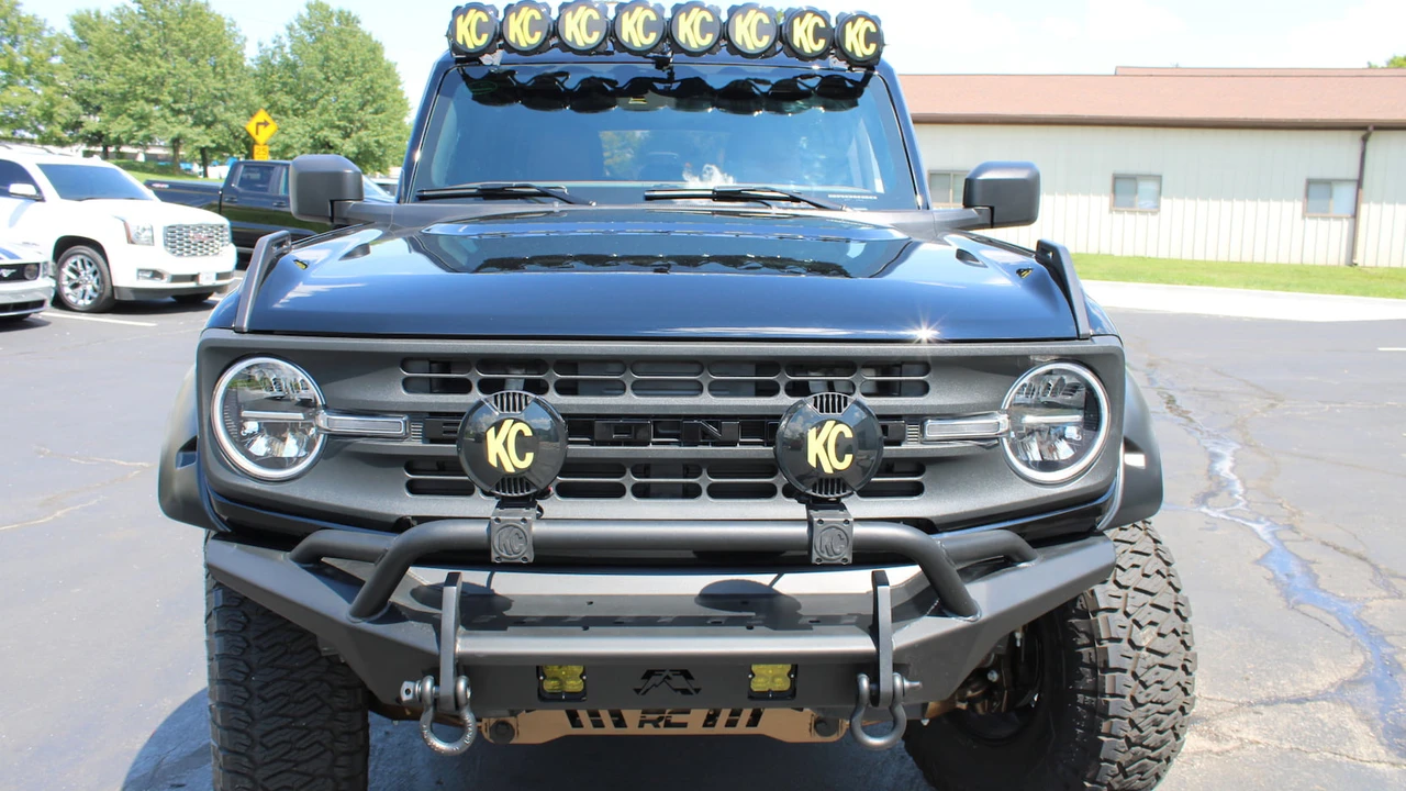 2021 Ford Bronco 6th Gen - Image 16 of 18