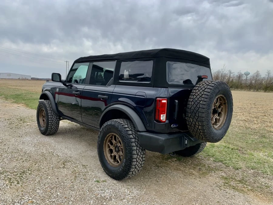 2021 Ford Bronco 6th Gen - Image 10 of 11