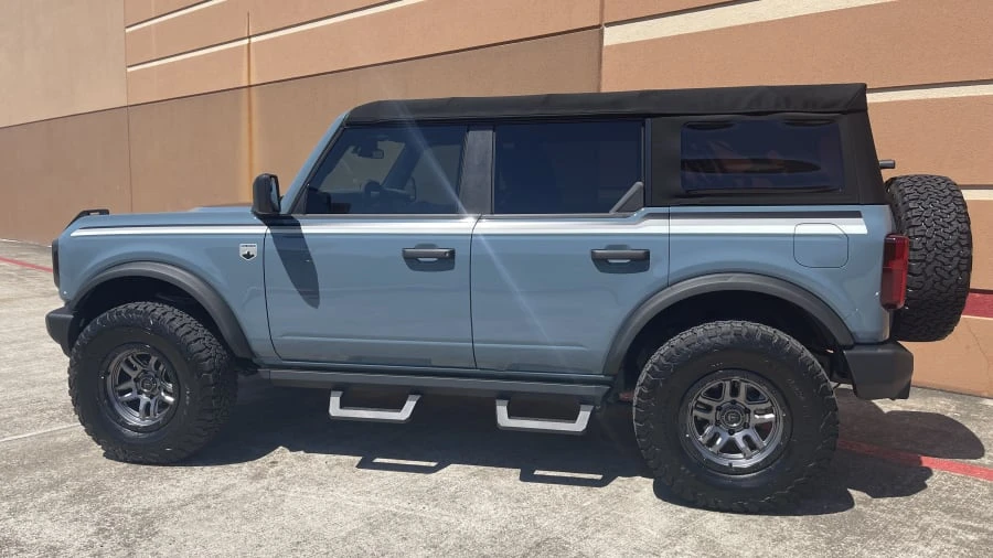 2021 Ford Bronco 6th Gen - Image 2 of 31