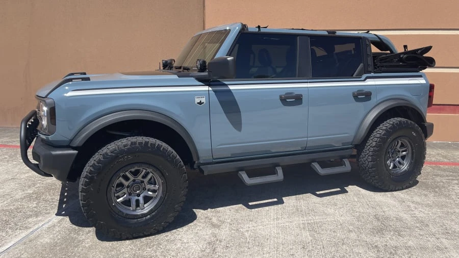 2021 Ford Bronco 6th Gen - Image 18 of 31