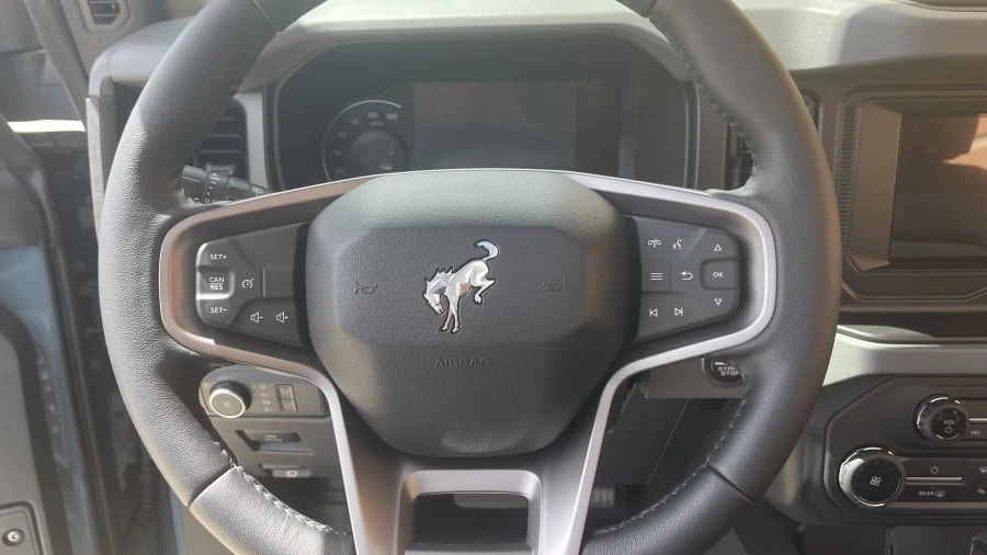 2021 Ford Bronco 6th Gen - Image 4 of 31