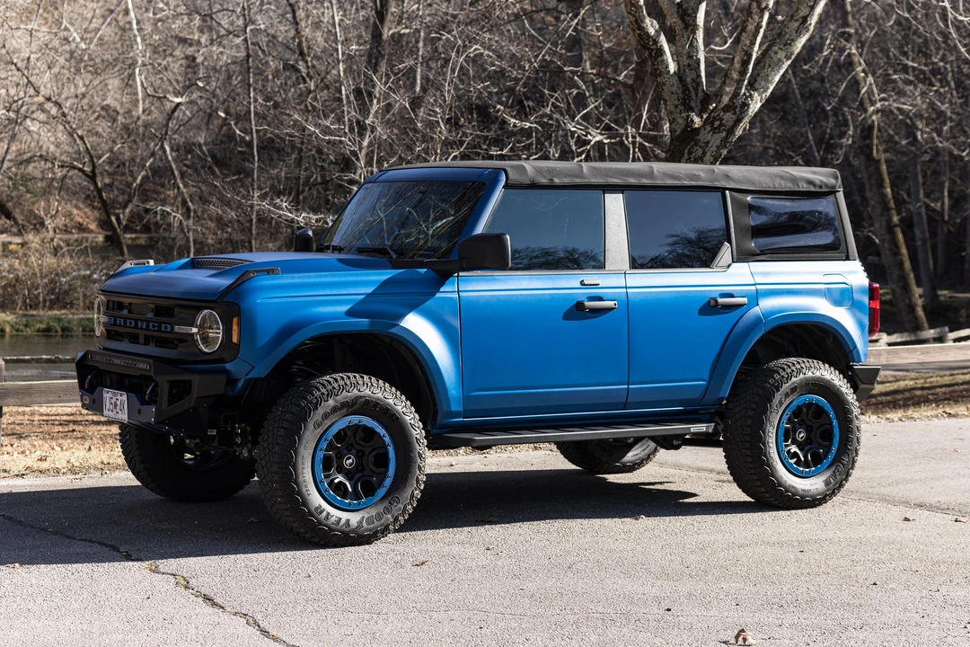 2021 Ford Bronco 6th Gen - Image 12 of 31