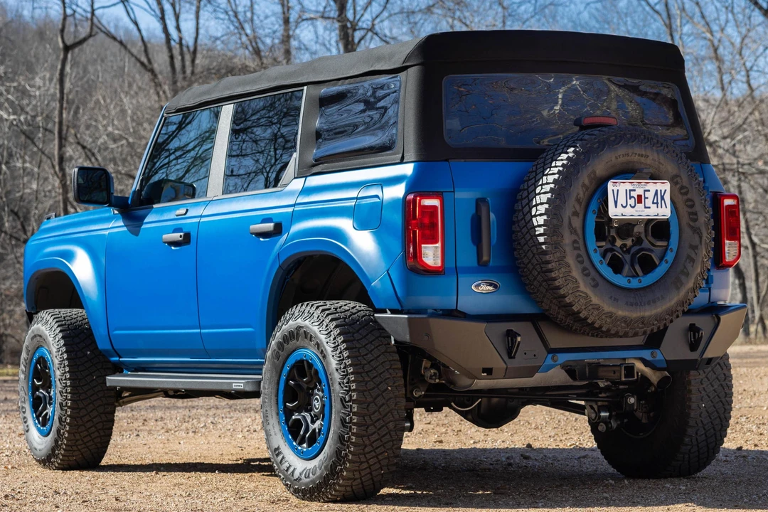 2021 Ford Bronco 6th Gen - Image 4 of 31