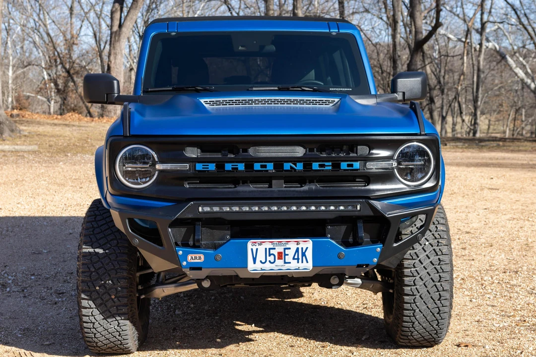 2021 Ford Bronco 6th Gen - Image 2 of 31