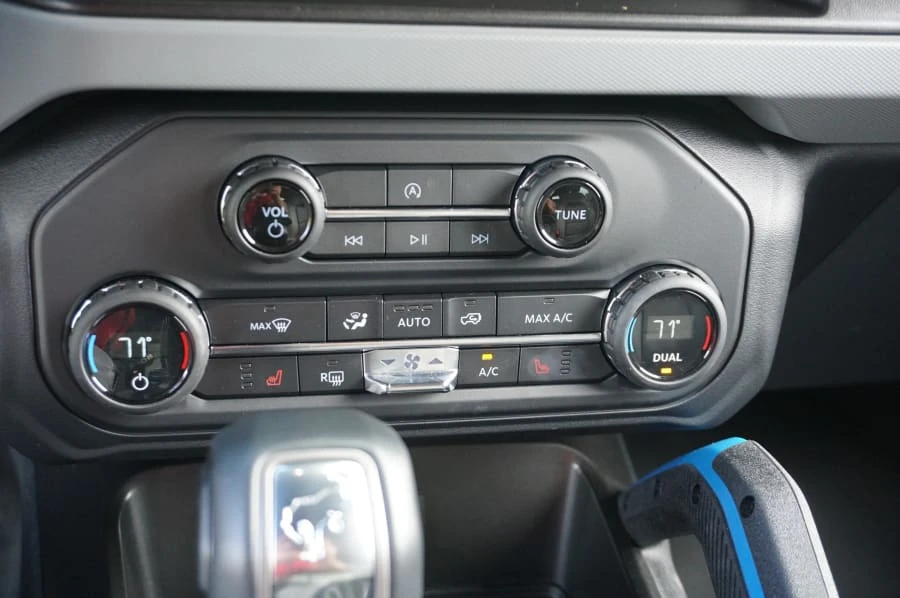 2021 Ford Bronco 6th Gen - Image 11 of 31