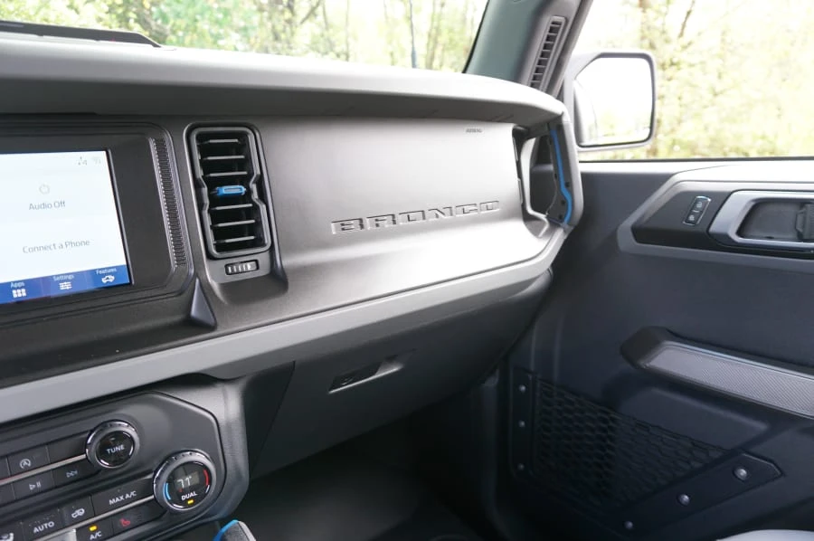 2021 Ford Bronco 6th Gen - Image 14 of 31