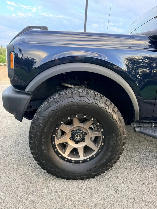 2021 Ford Bronco 6th Gen - Image 5 of 10