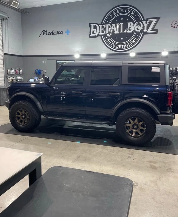 2021 Ford Bronco 6th Gen - Image 2 of 10