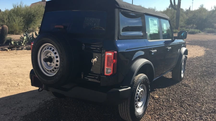 2021 Ford Bronco 6th Gen - Image 3 of 10