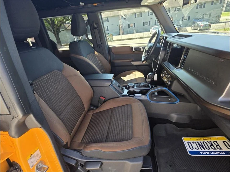 2021 Ford Bronco 6th Gen - Image 10 of 12