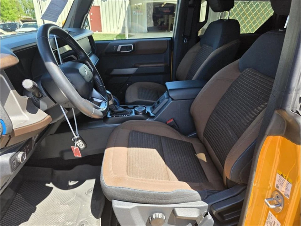 2021 Ford Bronco 6th Gen - Image 9 of 12