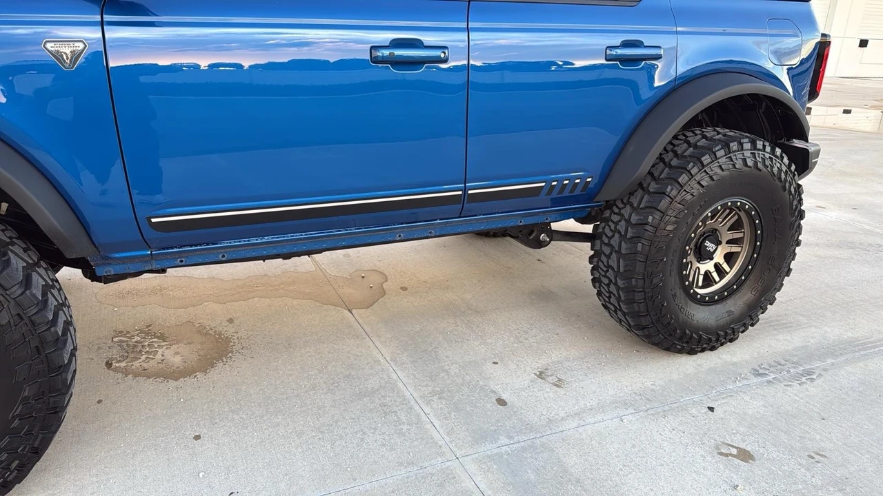 2021 Ford Bronco 6th Gen - Image 20 of 21
