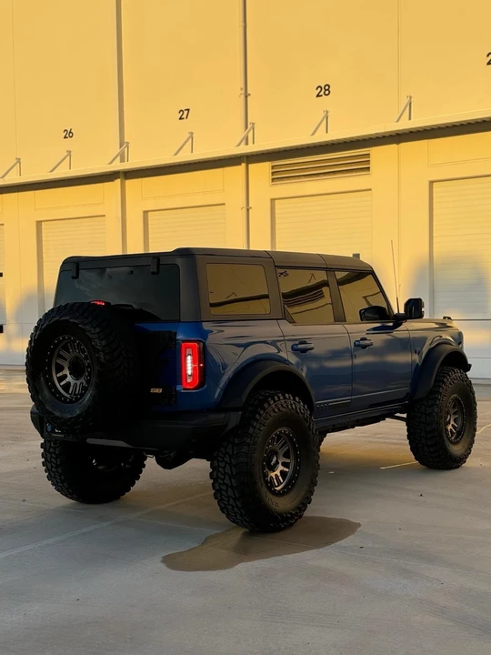 2021 Ford Bronco 6th Gen - Image 4 of 21