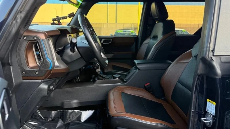 2021 Ford Bronco 6th Gen - Image 9 of 15