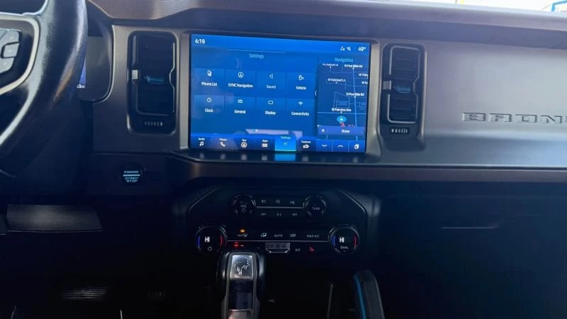 2021 Ford Bronco 6th Gen - Image 14 of 15
