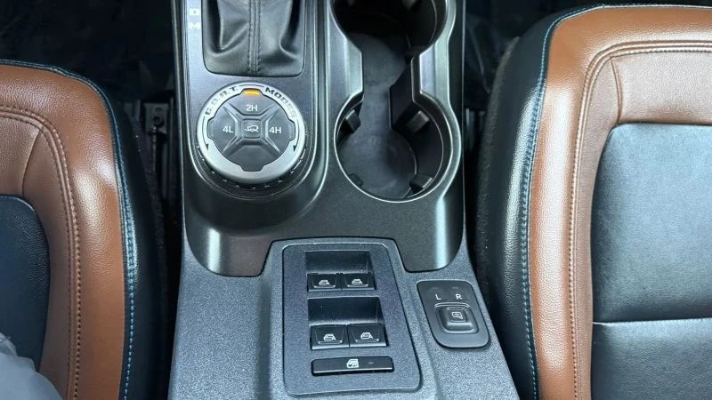 2021 Ford Bronco 6th Gen - Image 15 of 15