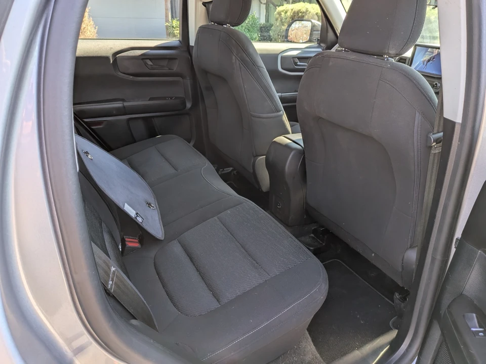 2021 Ford Bronco 6th Gen - Image 8 of 10