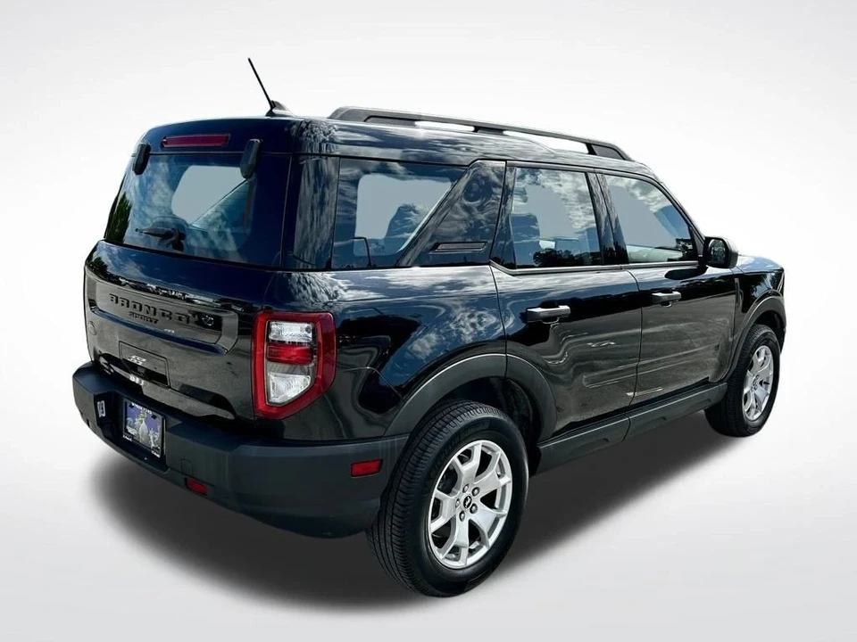 2021 Ford Bronco 6th Gen - Image 6 of 12