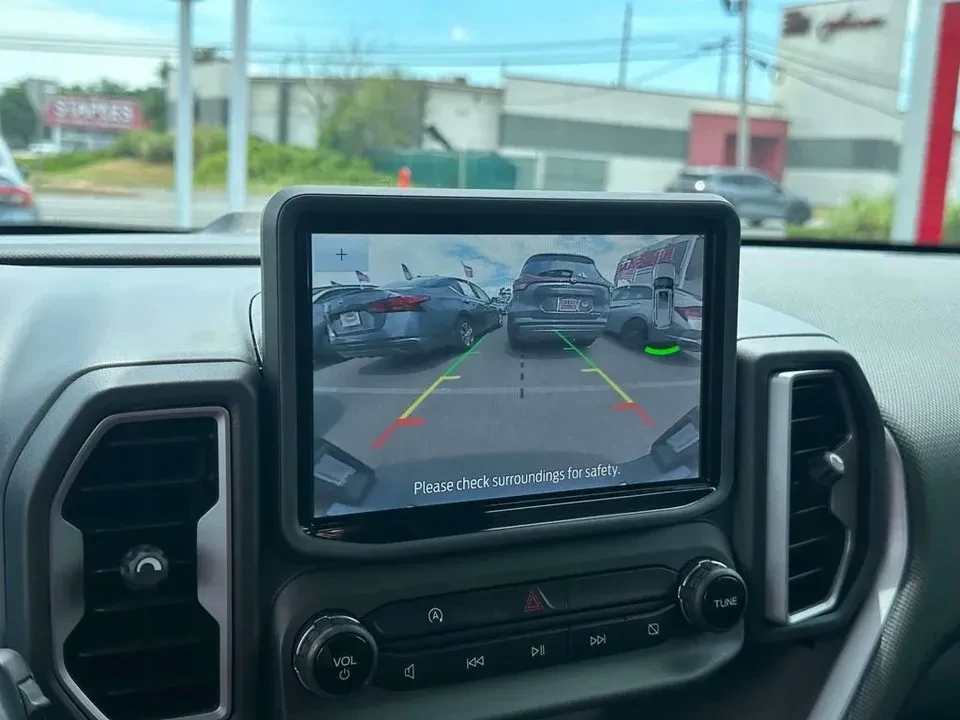 2021 Ford Bronco 6th Gen - Image 16 of 18